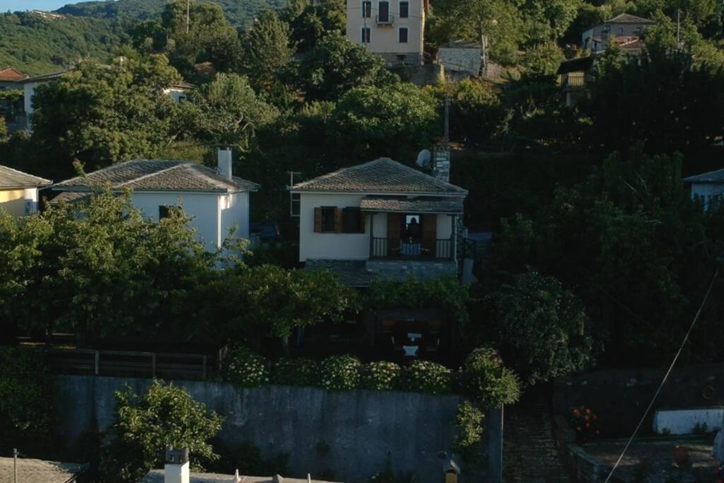 Villa Deja Blue Mourésion Exterior foto